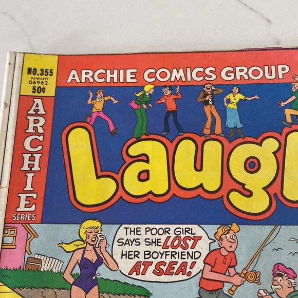 Set of 2 Vintage Laugh Archie Comics Group - Comic Books - Picture 9 of 14